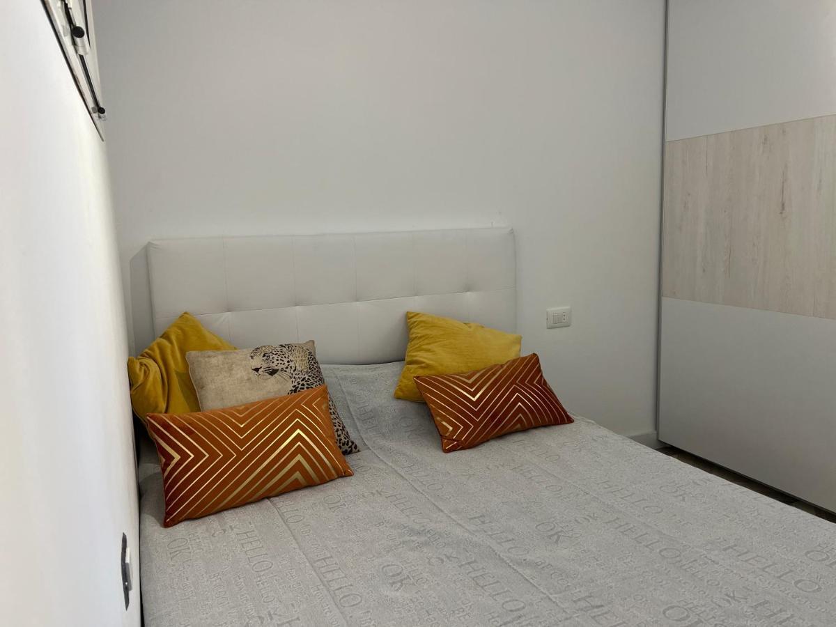 2 Bedroom With Breathtaking View Of The Sea - Sunset Apartment *