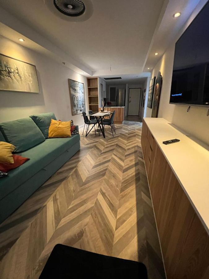 2 Bedroom With Breathtaking View Of The Sea - Sunset Apartment