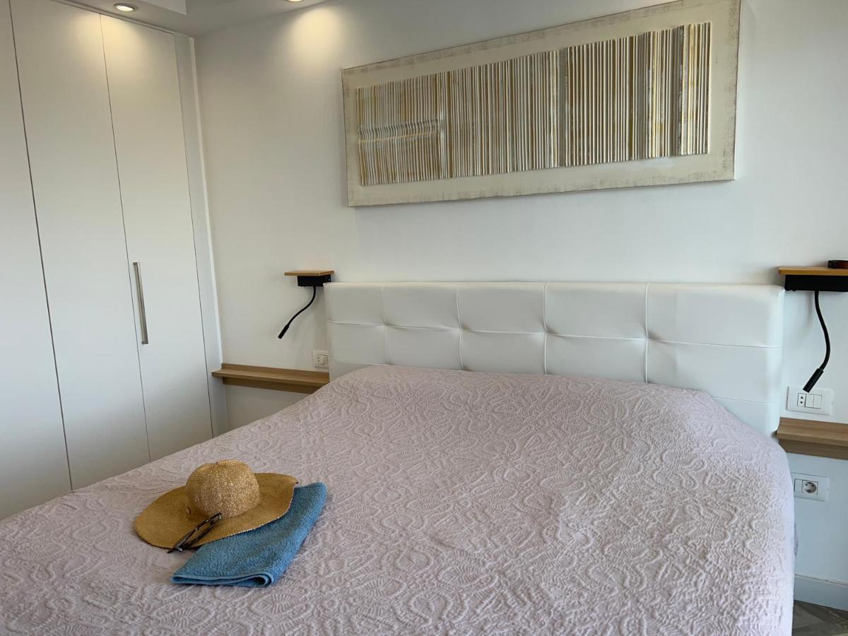 2 Bedroom With Breathtaking View Of The Sea - Sunset Apartment